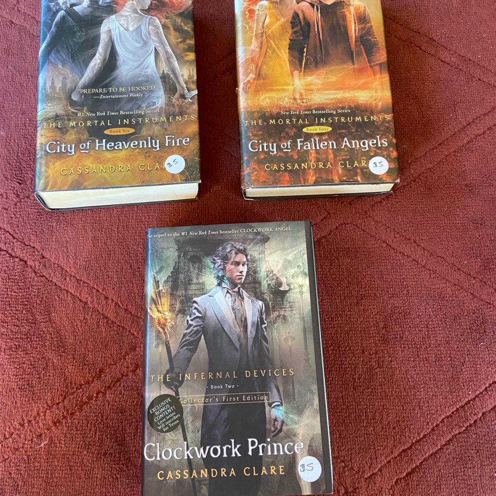 The Mortal Instruments Cassandra Clare books 3 pc